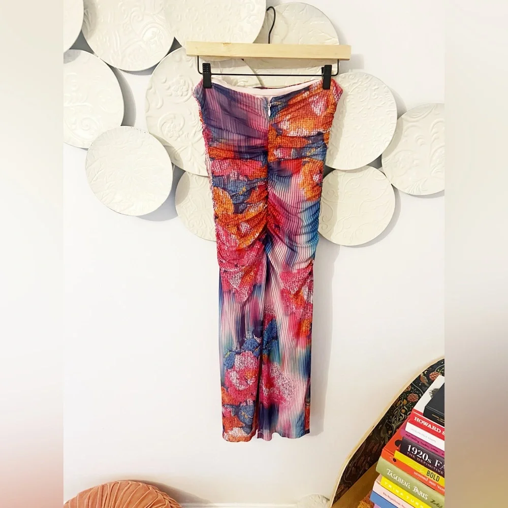 XS NWT Anthropologie Ruched Strapless Dress - Picture 5 of 6